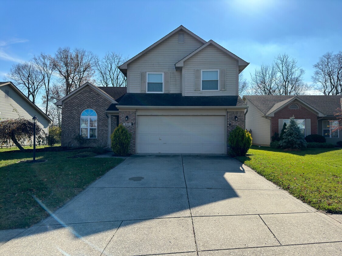 House Front View - 6125 Woodmill Dr