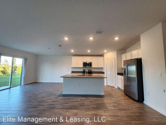 Building Photo - 4 br, 2 bath House - 5361 Preserve Blvd.