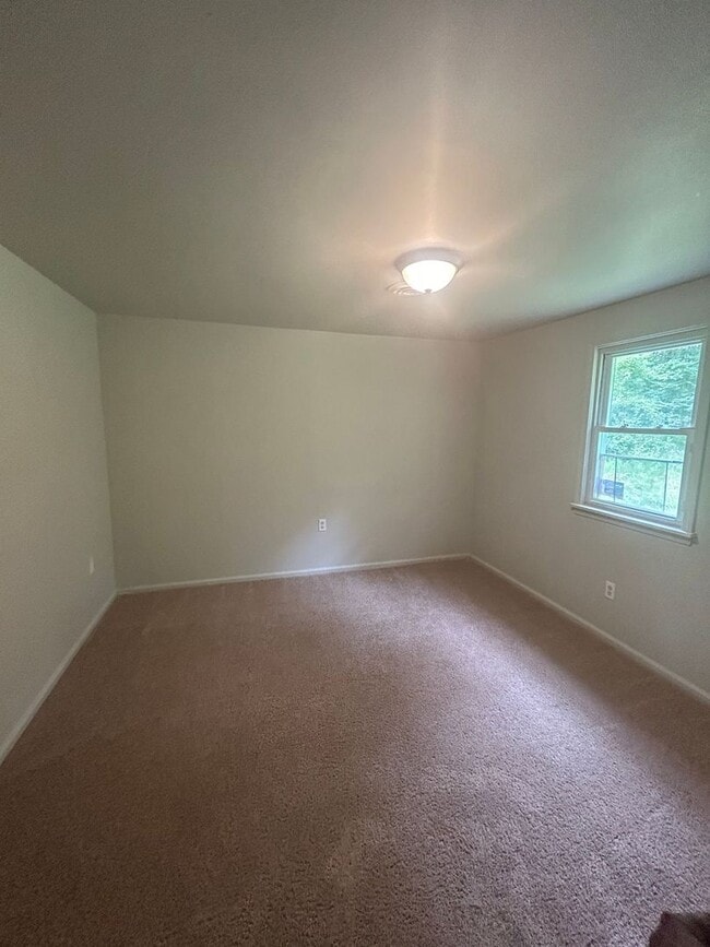 Foto del edificio - 2806 Rousseau Ave