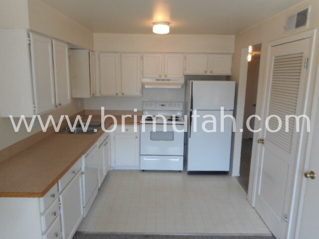Foto del edificio - 4843 S Memory Ln