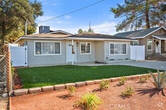 Building Photo - 1318 Malachite Ave