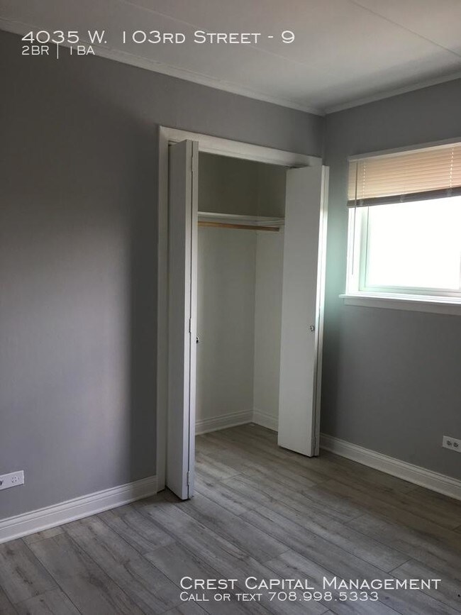 Building Photo - 2 bedroom in OAK LAWN IL 60453
