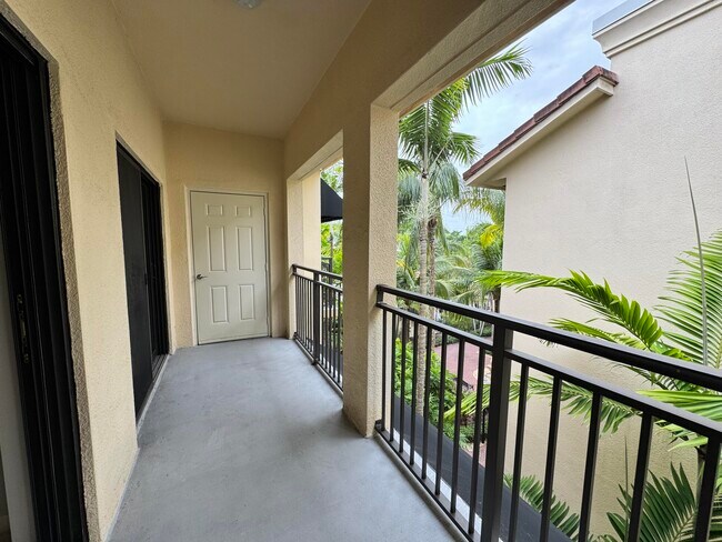 Foto del edificio - 4907 Midtown Ln
