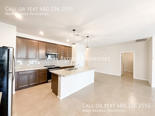 Building Photo - 17826 W Via De Luna Dr