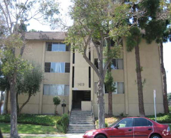 Foto del edificio - Villa Wilton Apartments