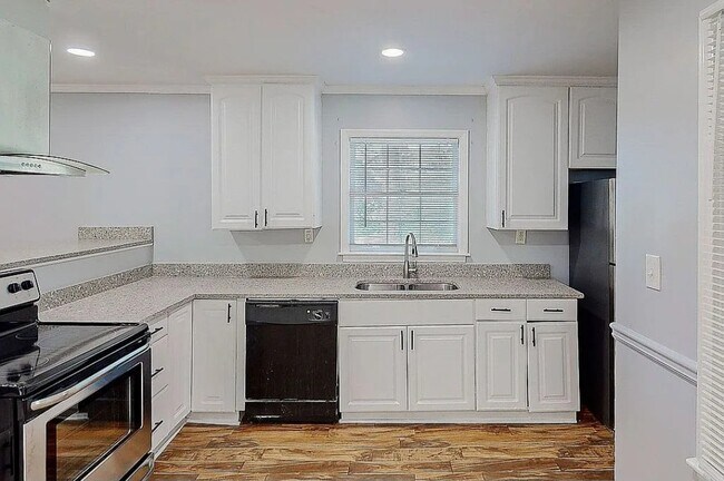 Foto del edificio - 1769 Timothy Dr SW