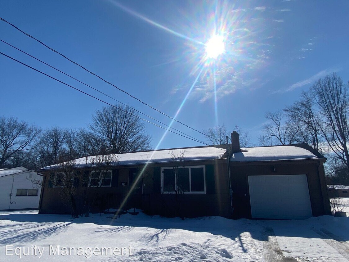 Foto principal - 3 br, 1 bath House - 541 Liberty St.