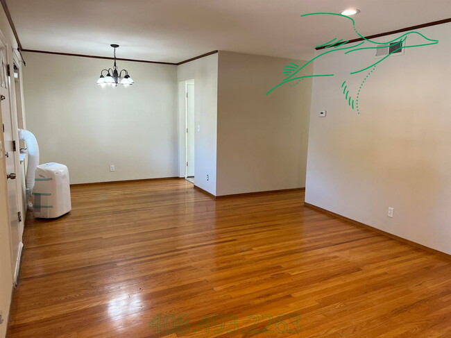 Building Photo - 7941 Woodlark Way