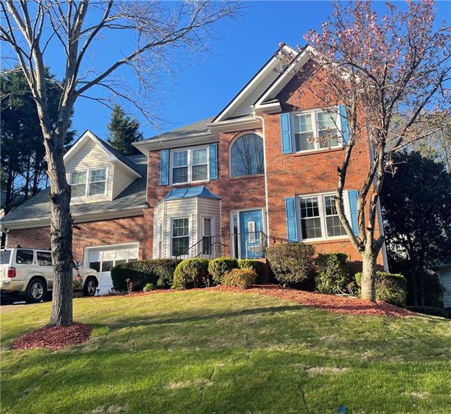 Building Photo - 3205 Maple Terrace Dr