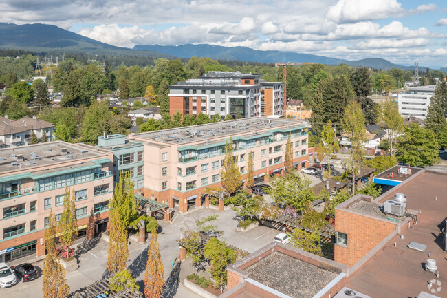 Building Photo - Mountain View Village