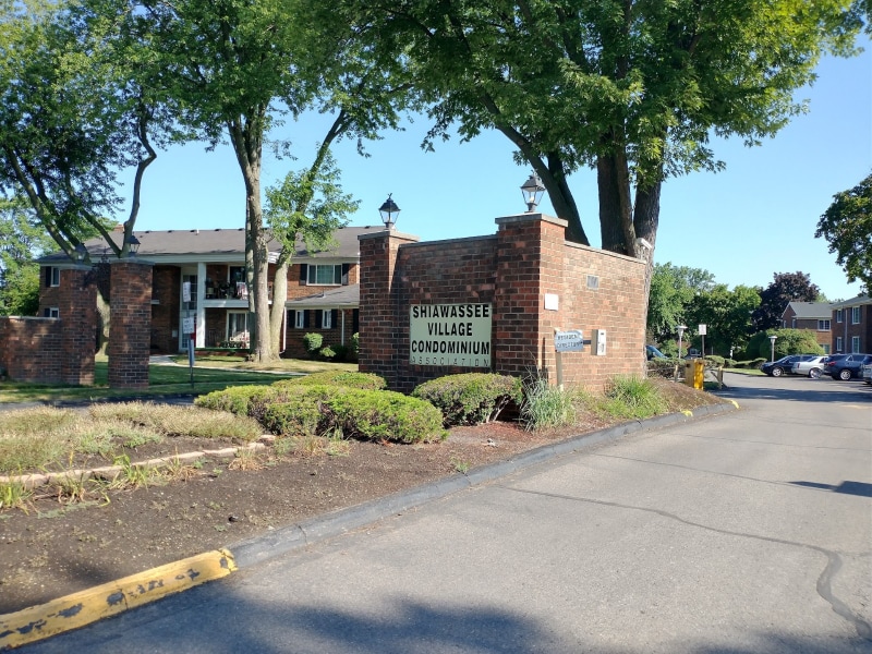 25316 Shiawassee Cir Unit 204, Southfield, MI 48033 Condo for Rent in Southfield, MI