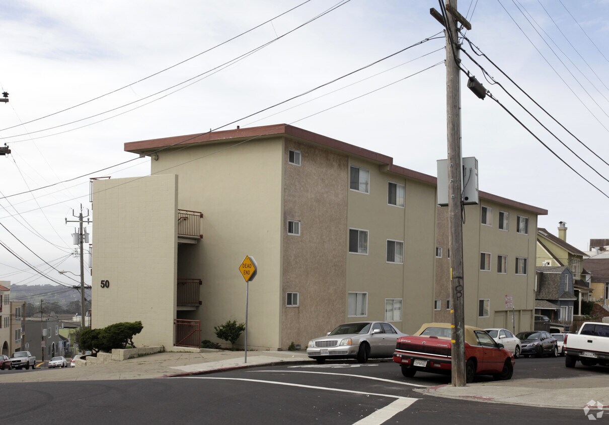 Building Photo - Family Crossroads
