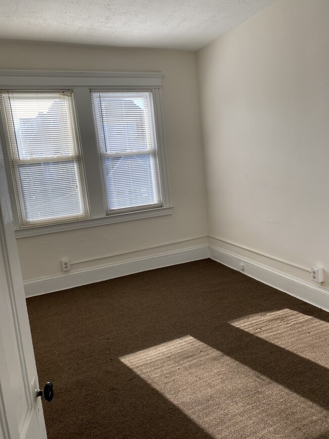 Bedroom 2 - 370 Franklin Ave