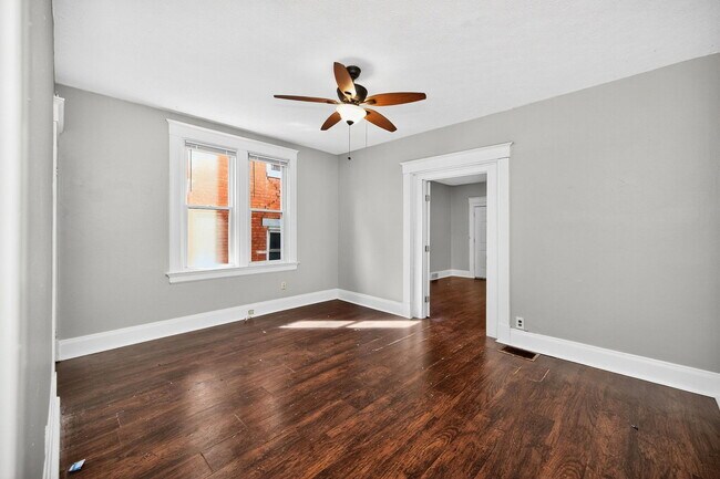 Foto del edificio - 2334 Stratford Ave