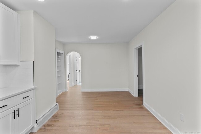 Foto del edificio - 1070 Whitney Ave