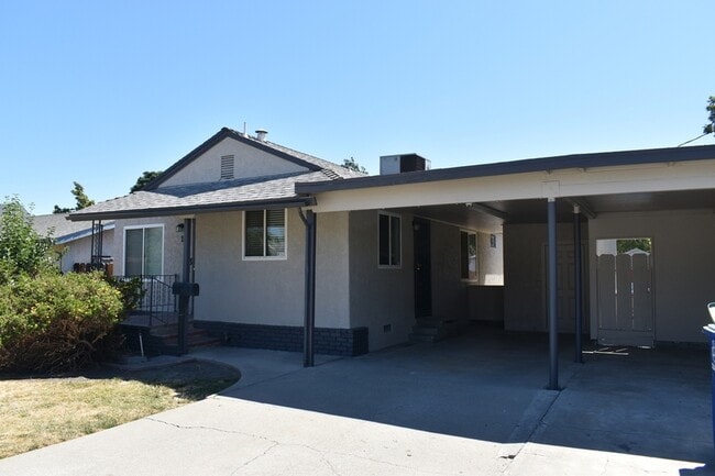 Building Photo - 1333 Frank Ave