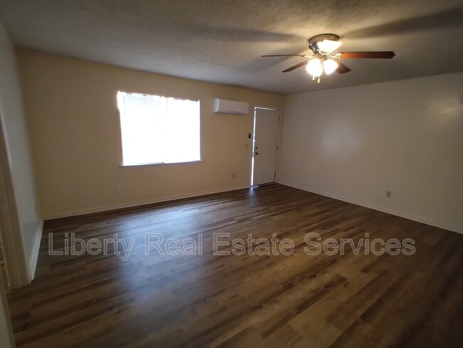 Building Photo - 54 Live Oak Loop