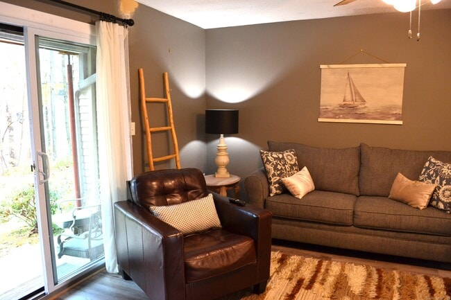 Foto del edificio - 41 Mountain Laurel Ct