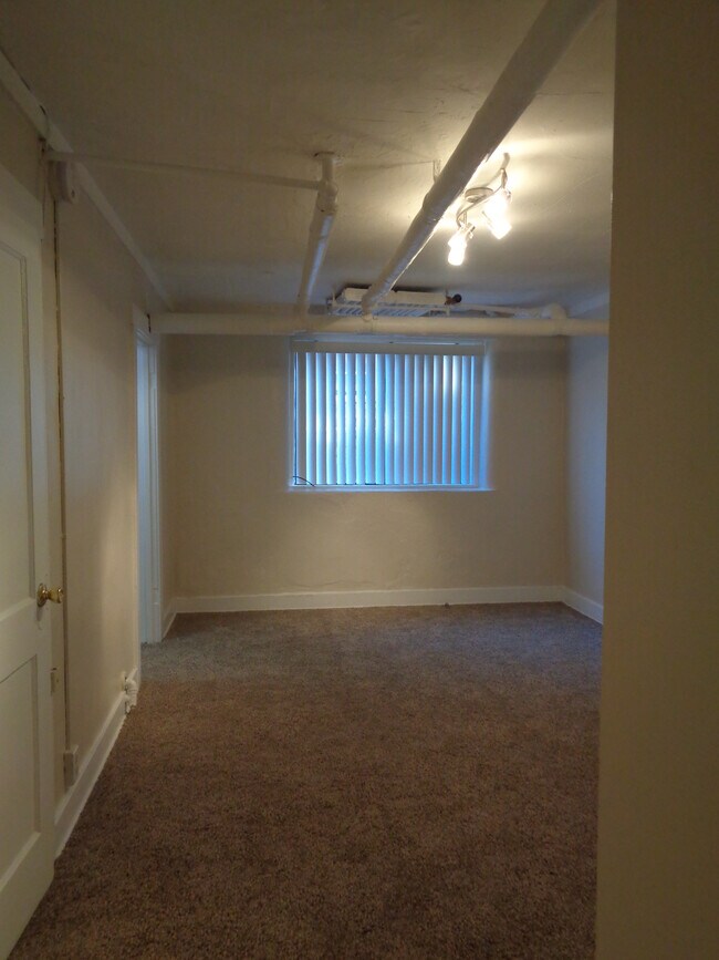 Foto del edificio - 1090 11th St