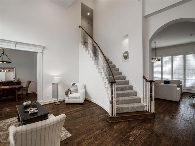 Foto del edificio - 5860 Red Hill Ln