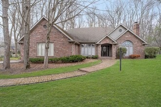 Building Photo - 7302 Cherryhill Dr