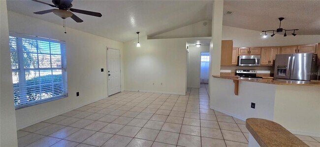 Foto del edificio - 4828 Jeanette Ct