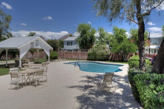 Building Photo - Beautiful  Arcadia Townhome wont last