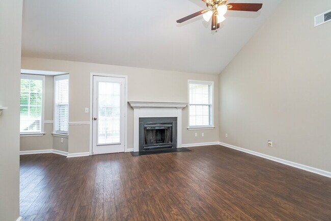 Building Photo - 403 Wildlife Ct