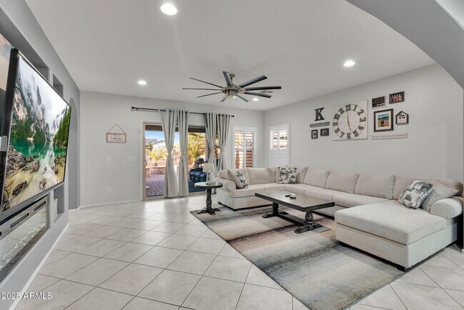 Foto del edificio - 6550 W Desert Blossom Way