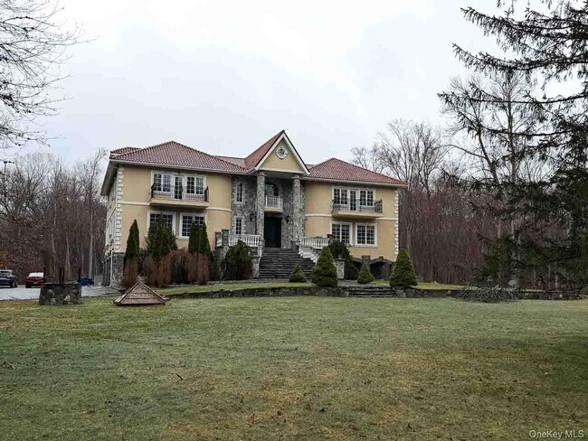 Foto del edificio - 180 Stone Hill Rd