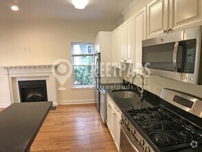 Building Photo - 65 Langdon St