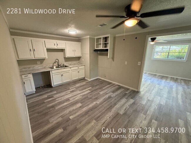 Foto del edificio - 2281 Wildwood Dr