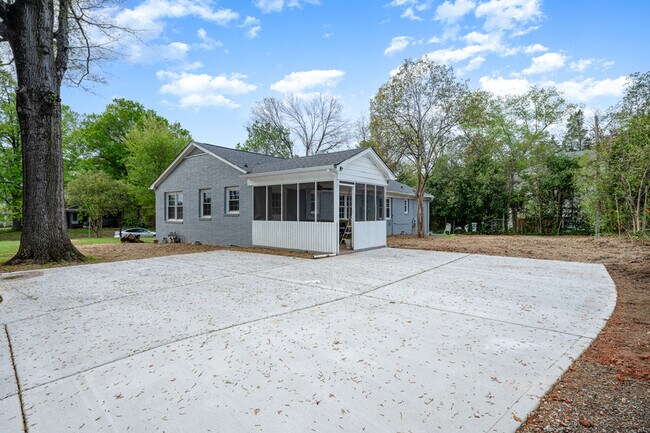Foto del edificio - 1600 Flynnwood Dr
