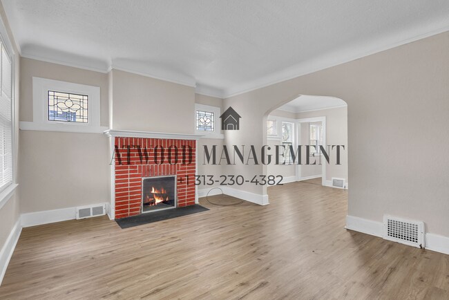 Foto del edificio - This beautifully updated 3-bedroom, 1-bath single-family home is ready for move-in!