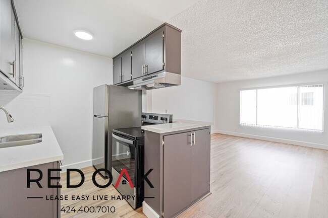 Foto del edificio - Outstanding One Bedroom with a Spacious Op...