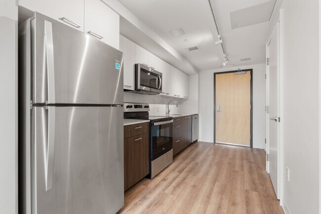 Foto del edificio - 280 Western Ave