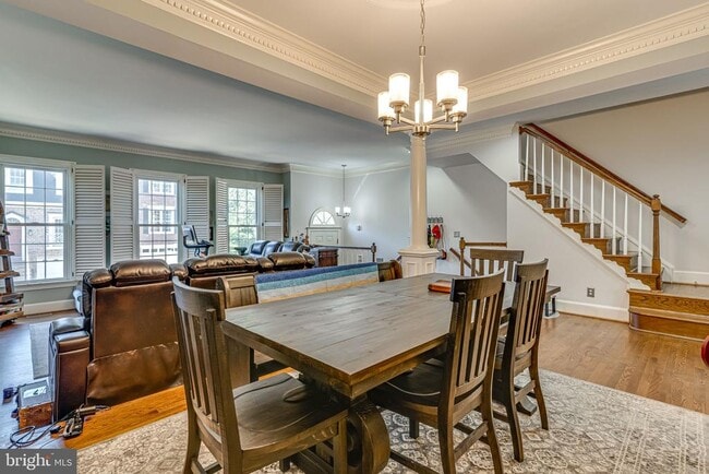 Building Photo - 10468 Breckinridge Ln