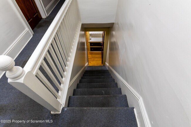 Foto del edificio - 921-923 Clay Ave