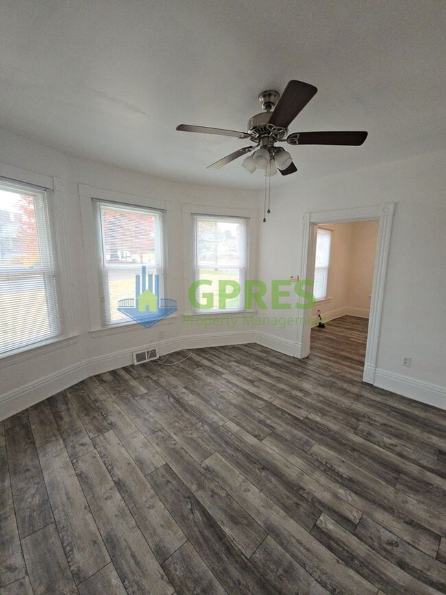 Building Photo - 159-161 Freeport Rd