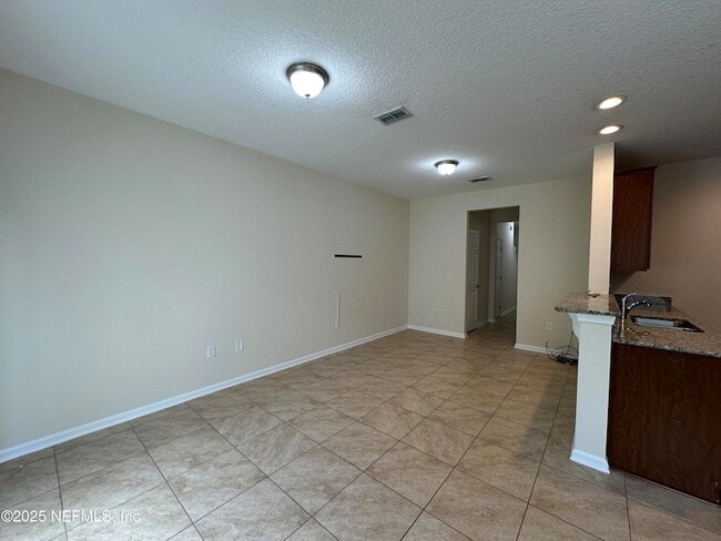 Building Photo - 111 Moultrie Village Ln