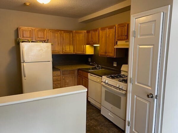 Foto del edificio - 363 Hildreth St