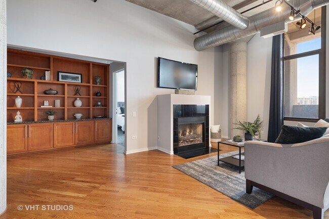 Foto del edificio - 900 N Kingsbury St