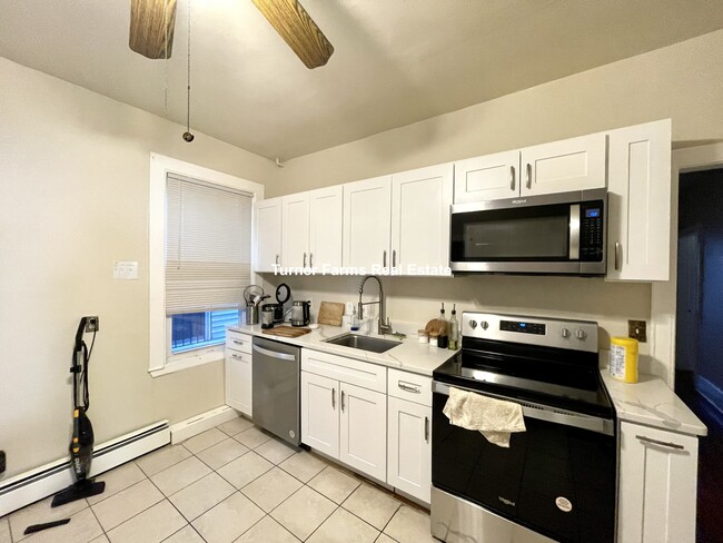 Foto del edificio - 19 Sachem St