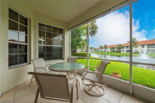 Foto del edificio - 15150 Royal Windsor Ln