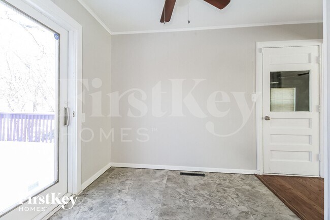 Foto del edificio - 3620 NE 54th Terrace