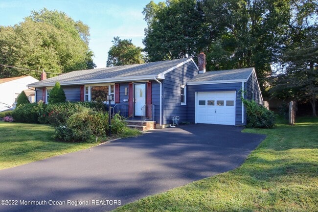Building Photo - 18 Crestview Dr