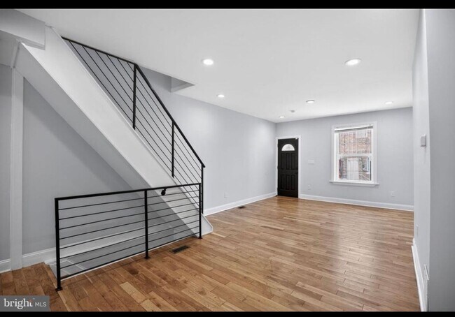 Foto del edificio - 2505 S Sheridan St
