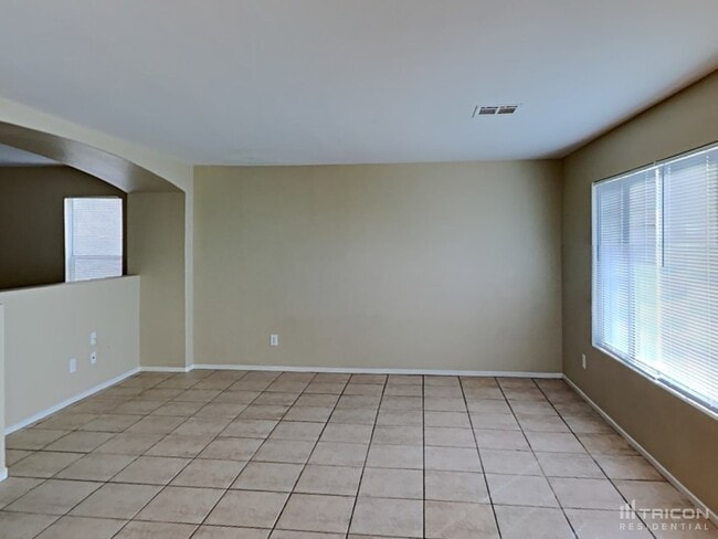 Building Photo - 2679 Joseph Canyon Dr