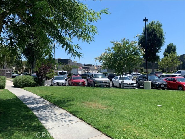 Foto del edificio - 19200 Haynes St