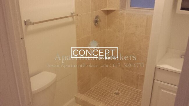 Foto del edificio - 220 Hanover St